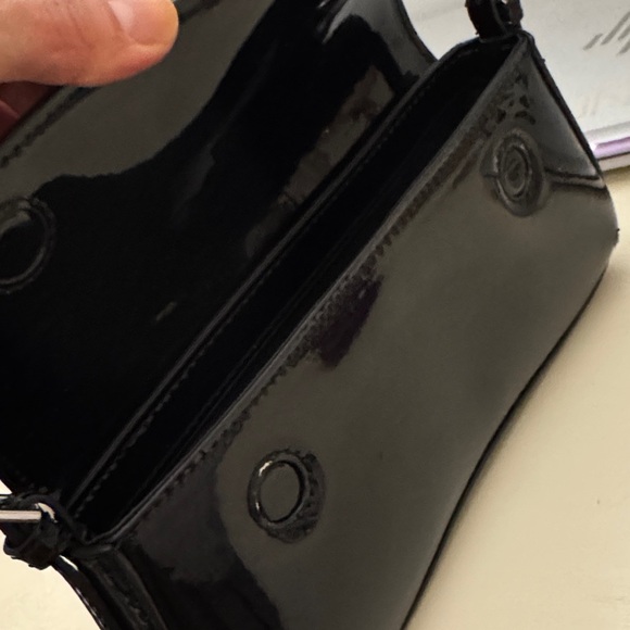 Zara Glossy Black Shoulder Bag - Picture 5 of 7